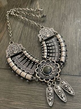 Vintage Style Bohemian Tribal Bib Statement Necklace Antique Silver-tone